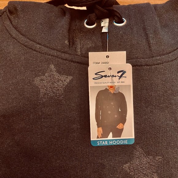 Seven7 Tops - Cute NWT Seven7 Sweatshirt Hoodie - Small